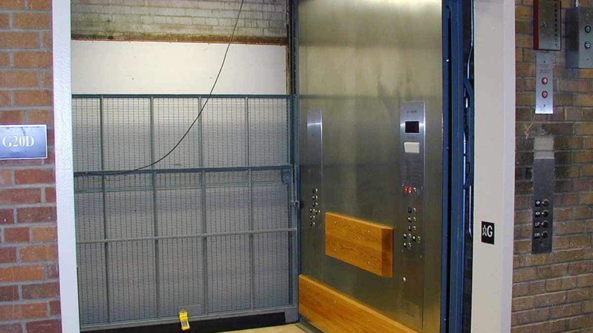 Freight-Elevator-1024x855